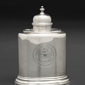 An English Silver Tea Caddy engraving 2f7779