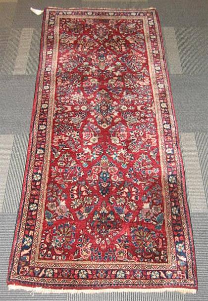 Sarouk long rug    west persia,