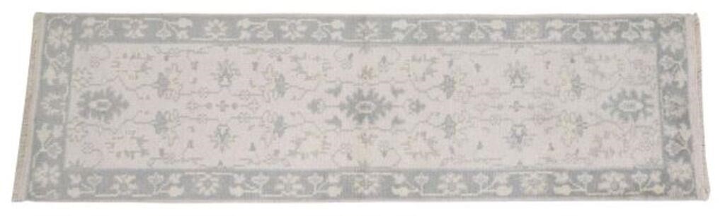 HAND TIED OUSHAK RUNNER INDIA  2f78ee