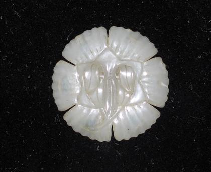 Chinese white-celadon jade hair