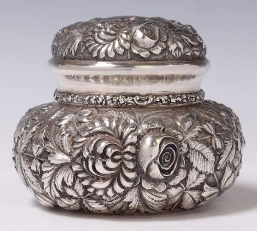 AMERICAN STIEFF STERLING REPOUSSE POWDER