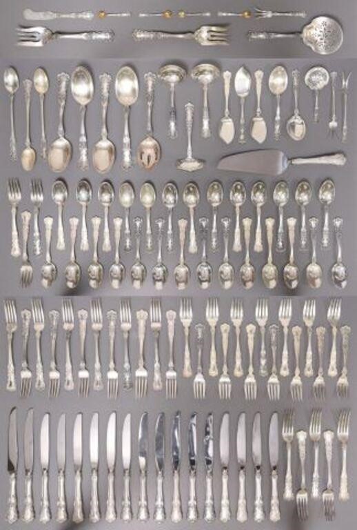 (107) GORHAM STERLING  BUTTERCUP FLATWARE(set