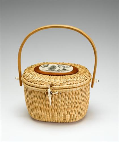Nantucket basket purse    With scrimshaw