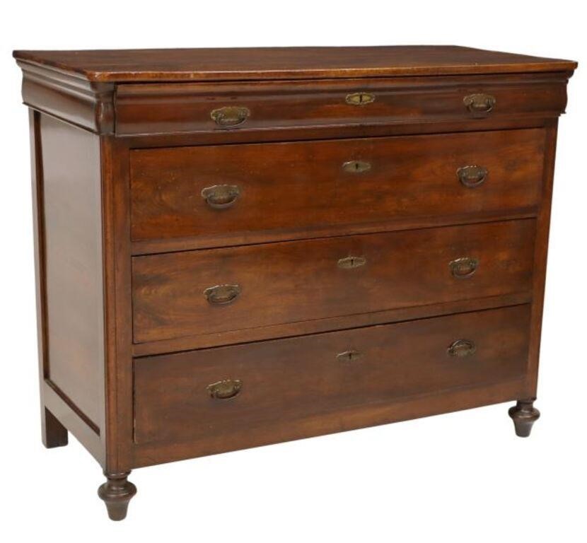 ITALIAN WALNUT FOUR DRAWER COMMODEItalian 2f7efa