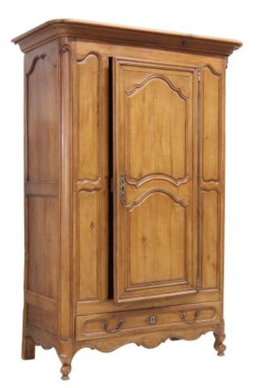 FRENCH PROVINCIAL FRUITWOOD BONNETIEREFrench