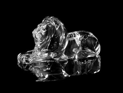 Steuben glass figure of a recumbent 4c063
