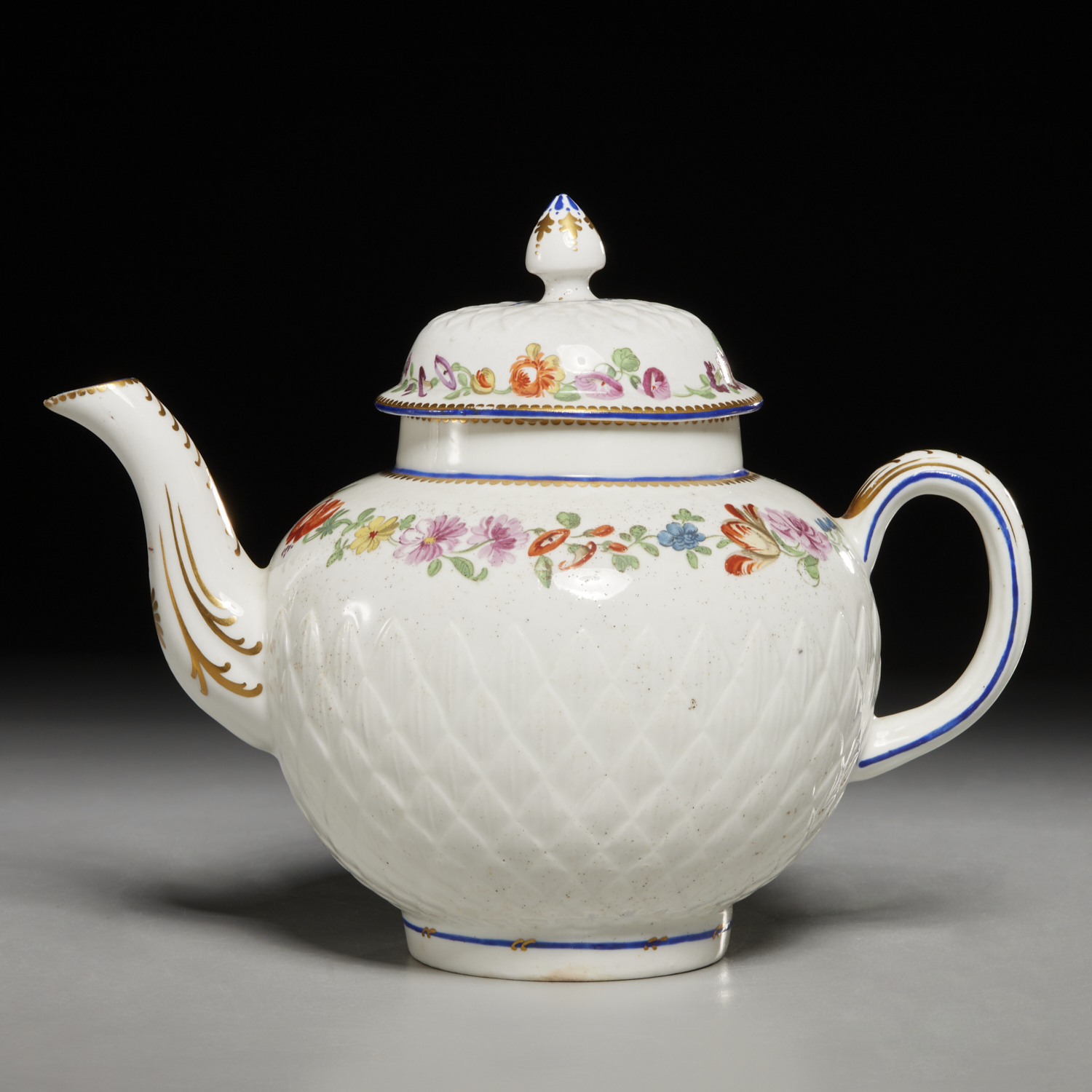 CHELSEA PORCELAIN TEAPOT AND COVER,