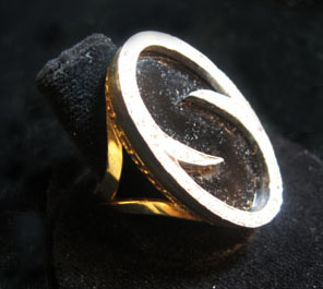 14 karat yellow gold onyx and 4c454