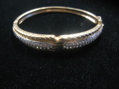 14 karat yellow gold bangle   