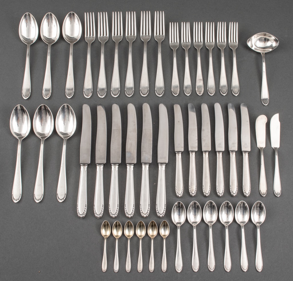 SCHWAMBECKER SILVERPLATE PARTIAL