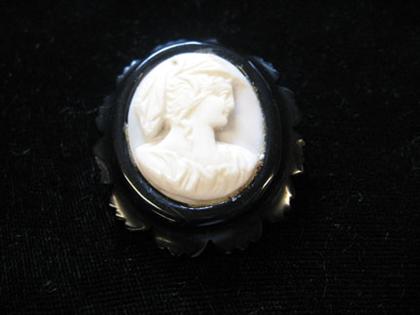Jet and ivory cameo brooch Victorian 4c487