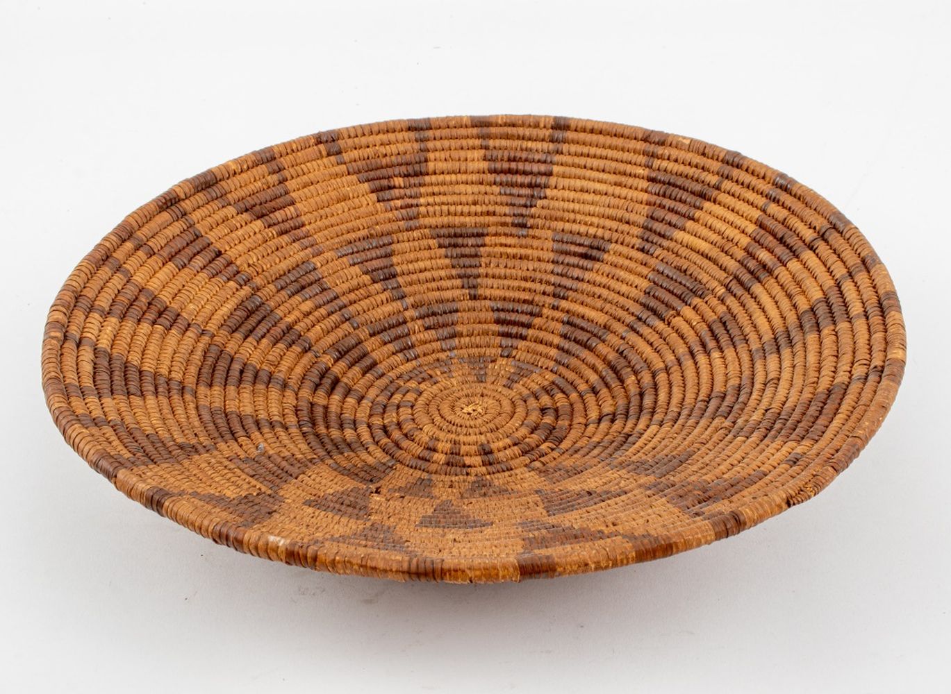 NATIVE AMERICAN PIMA BASKETRY TRAY 2fae8f