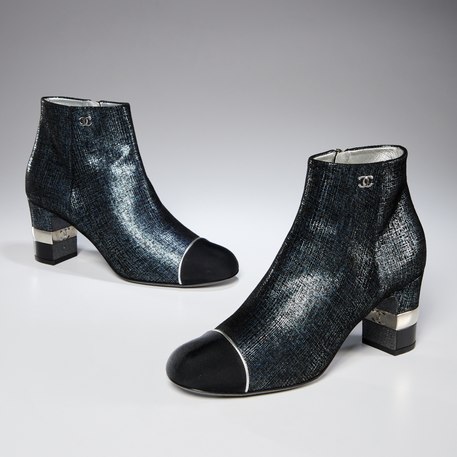 CHANEL BLUE GLITTER ANKLE BOOTS 2fae87