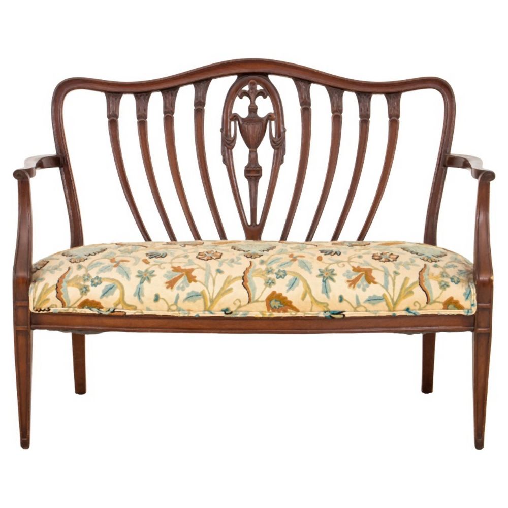 HEPPLEWHITE STYLE WALNUT SETTEE 2fafcf