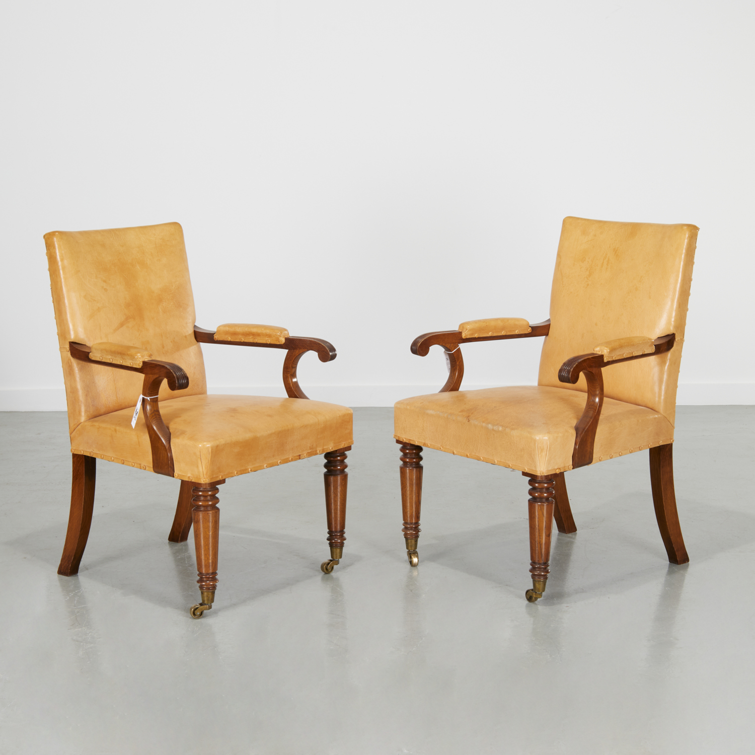 HOWE LONDON, PAIR LEATHER AND OAK