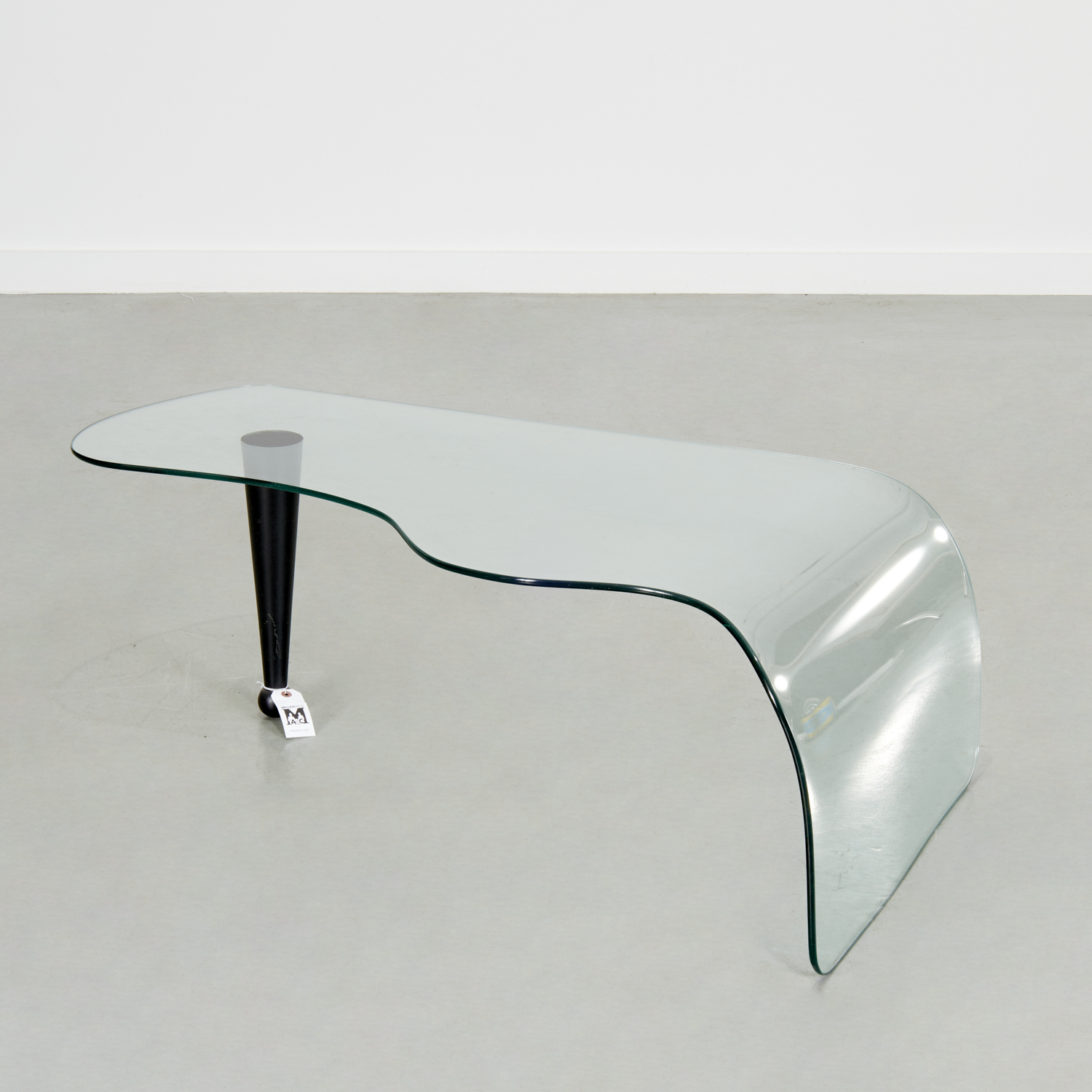 POST-MODERN BENT GLASS COFFEE TABLE