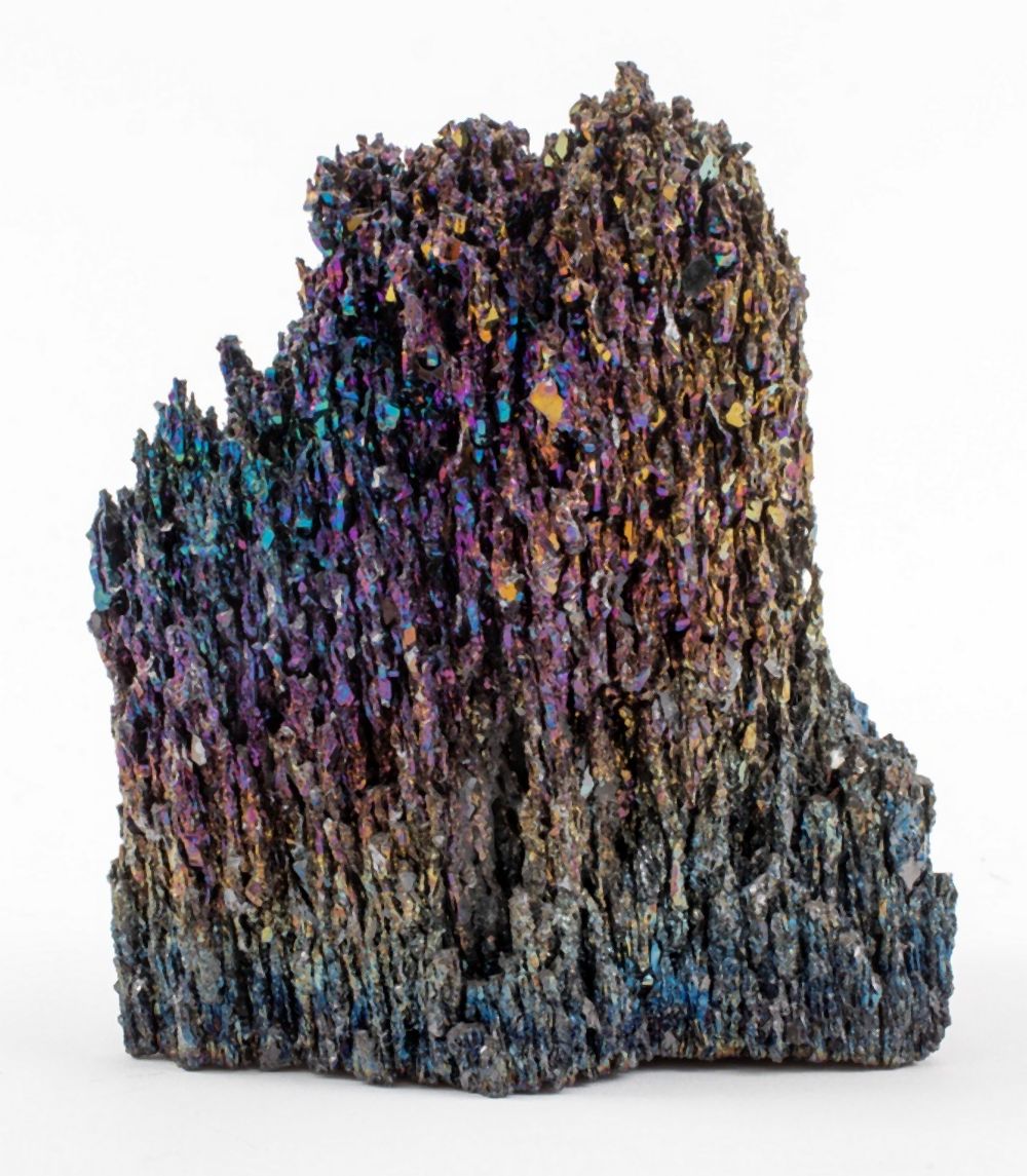 RAINBOW CARBORUNDUM MINERAL SPECIMEN 2fb218