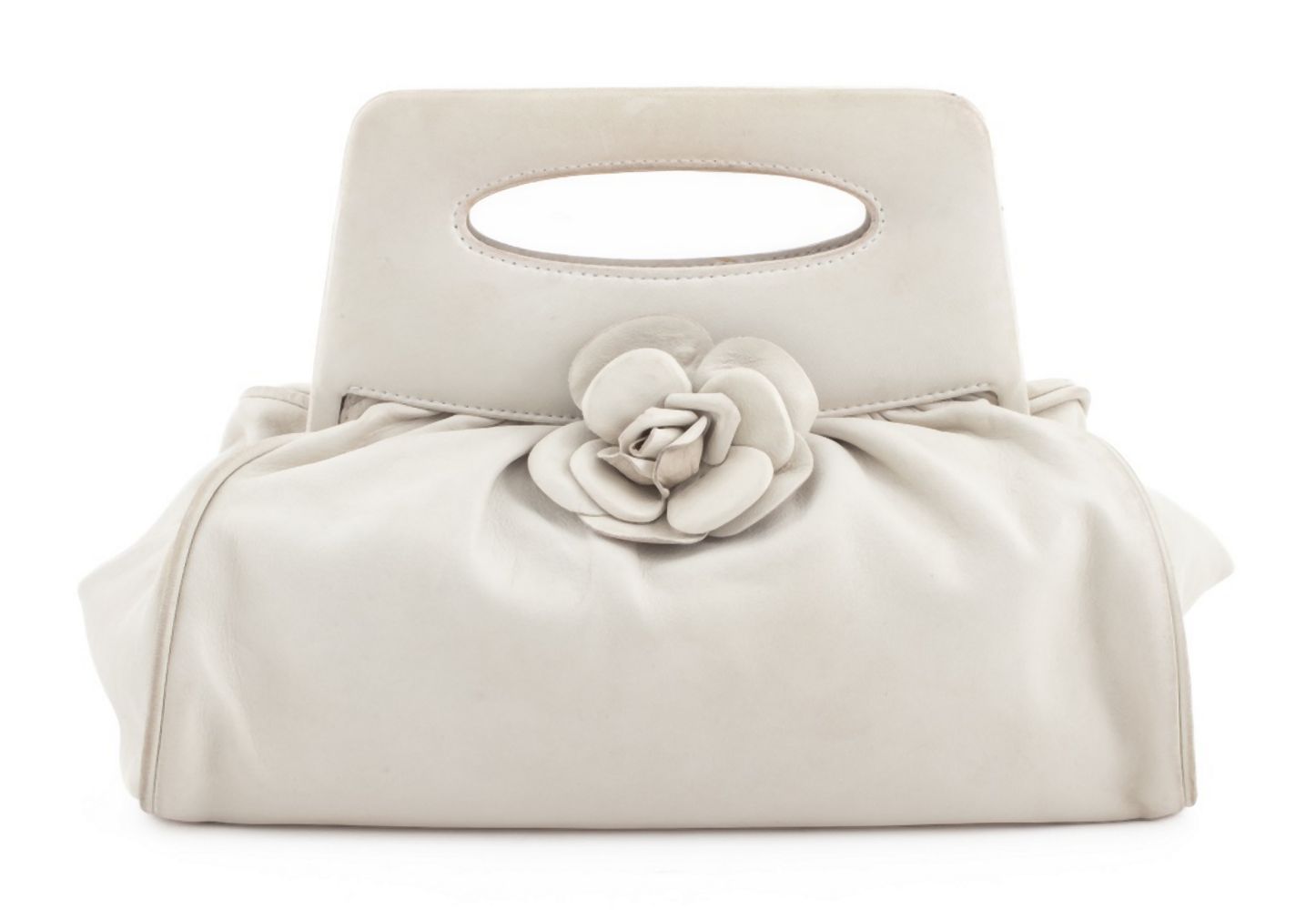 CHANEL IVORY LEATHER CAMELLIA FRAME 2fb2a7