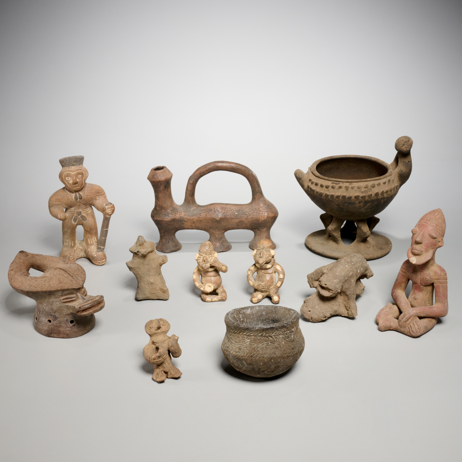 GROUP AFRICAN EARTHENWARE FIGURES