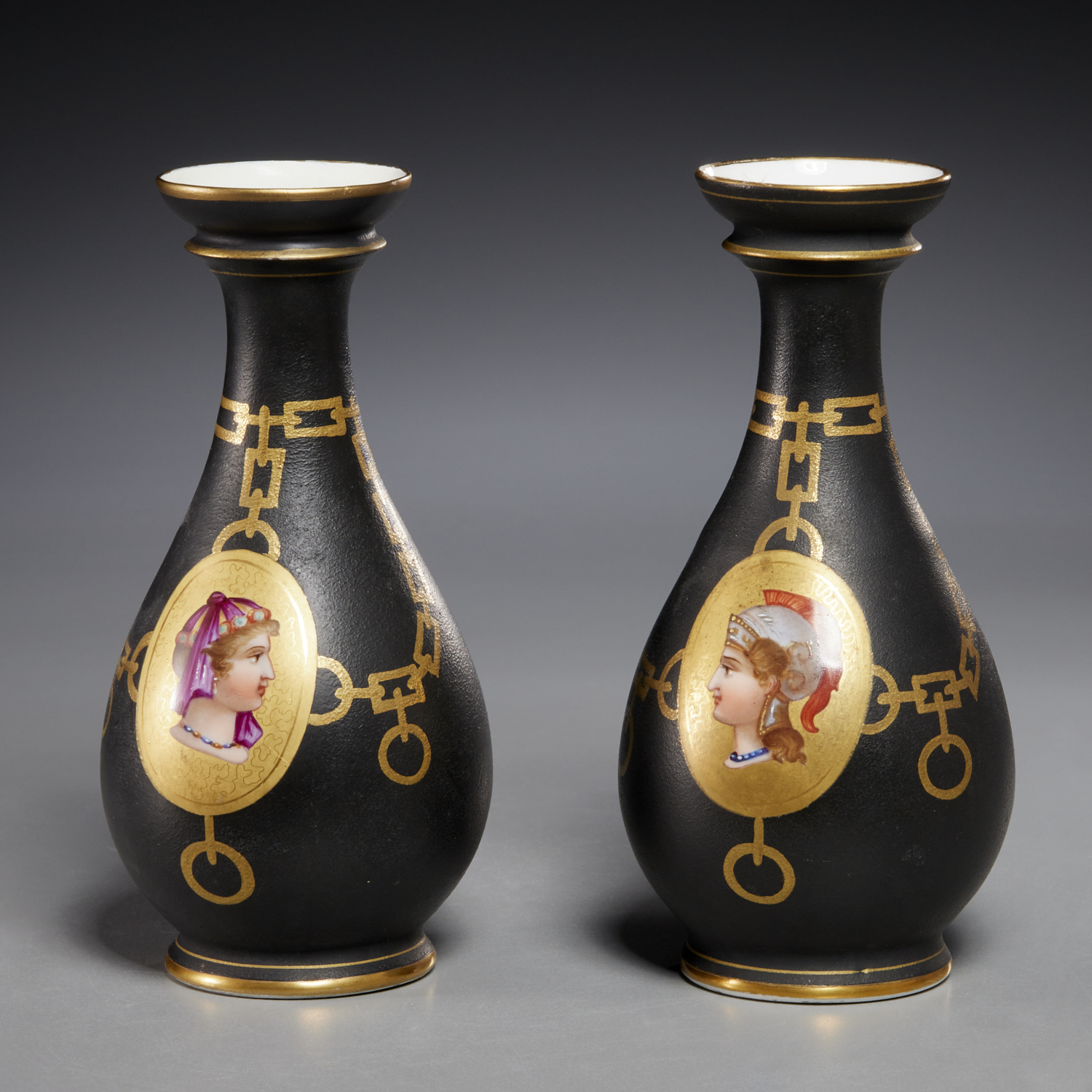 PAIR PARIS PORCELAIN CABINET VASES 2fb53a