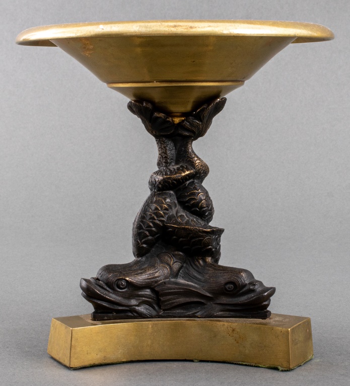 PATINATED GILT BRONZE TAZZA WITH 2fb639