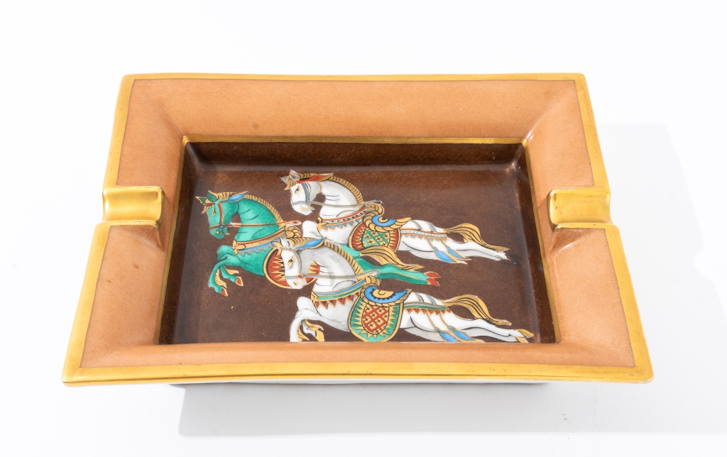 HERMES HORSES SCENE PORCELAIN ASHTRAY 2fb649