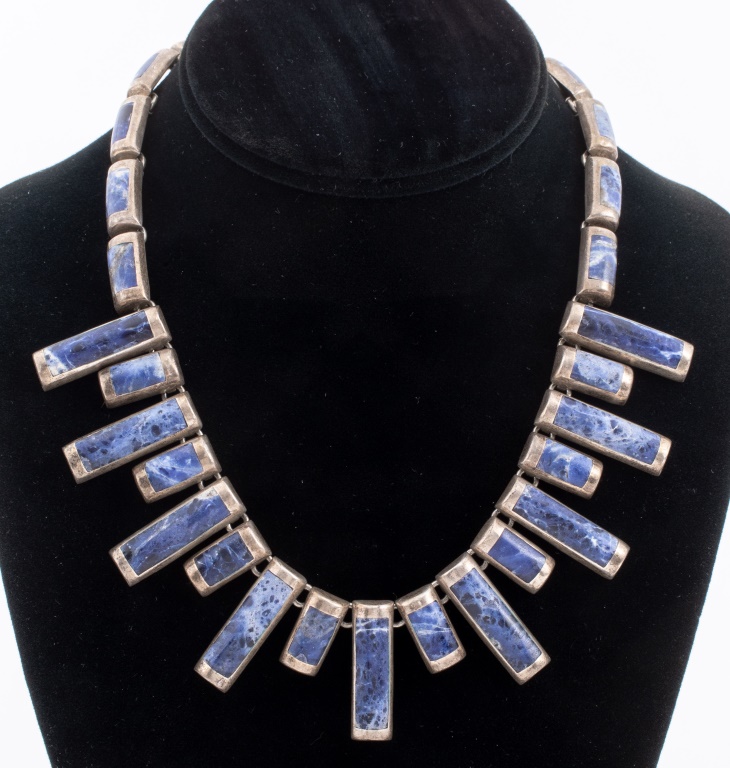 VINTAGE MEXICAN SILVER & SODALITE