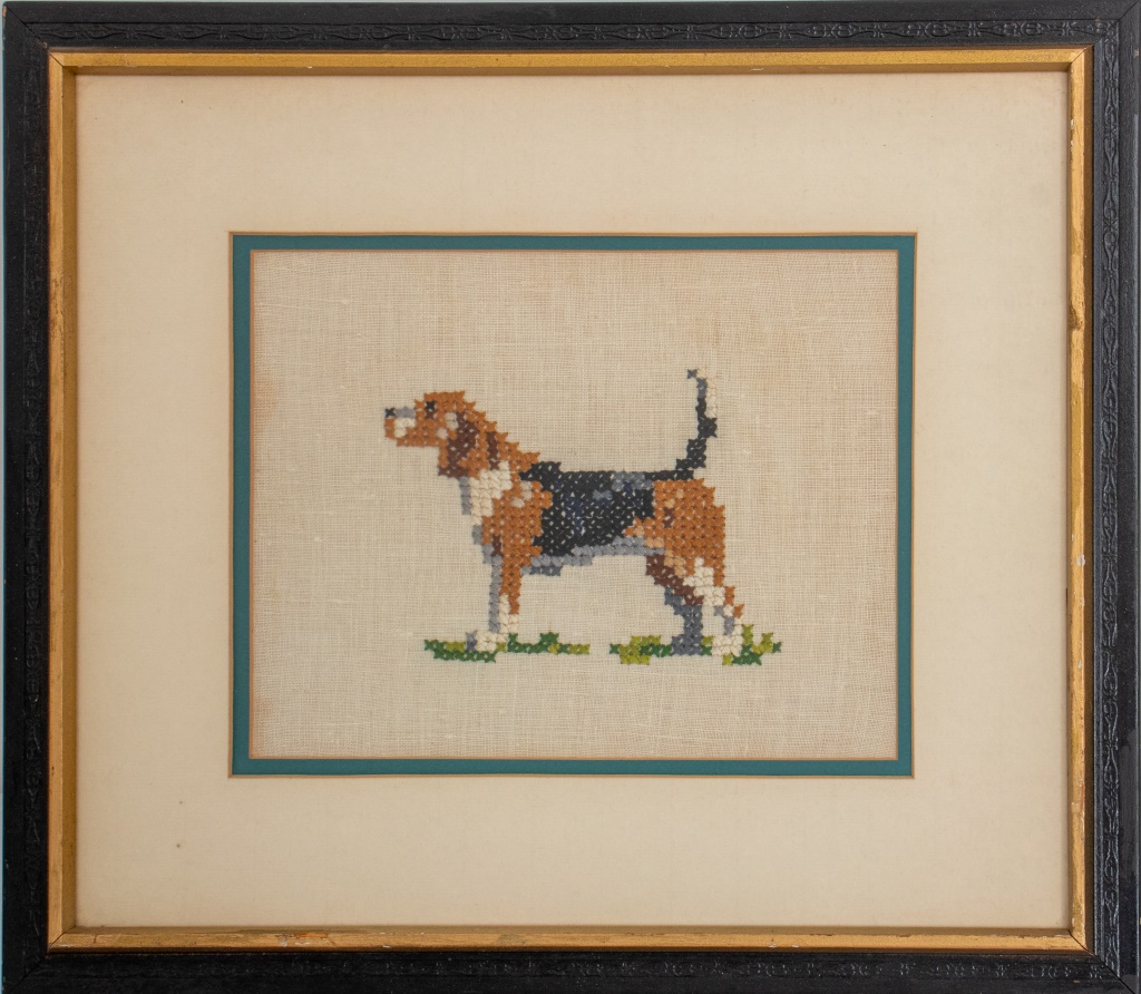 BEAGLE DOG CROSS STITCH ON LINEN 2fb76f