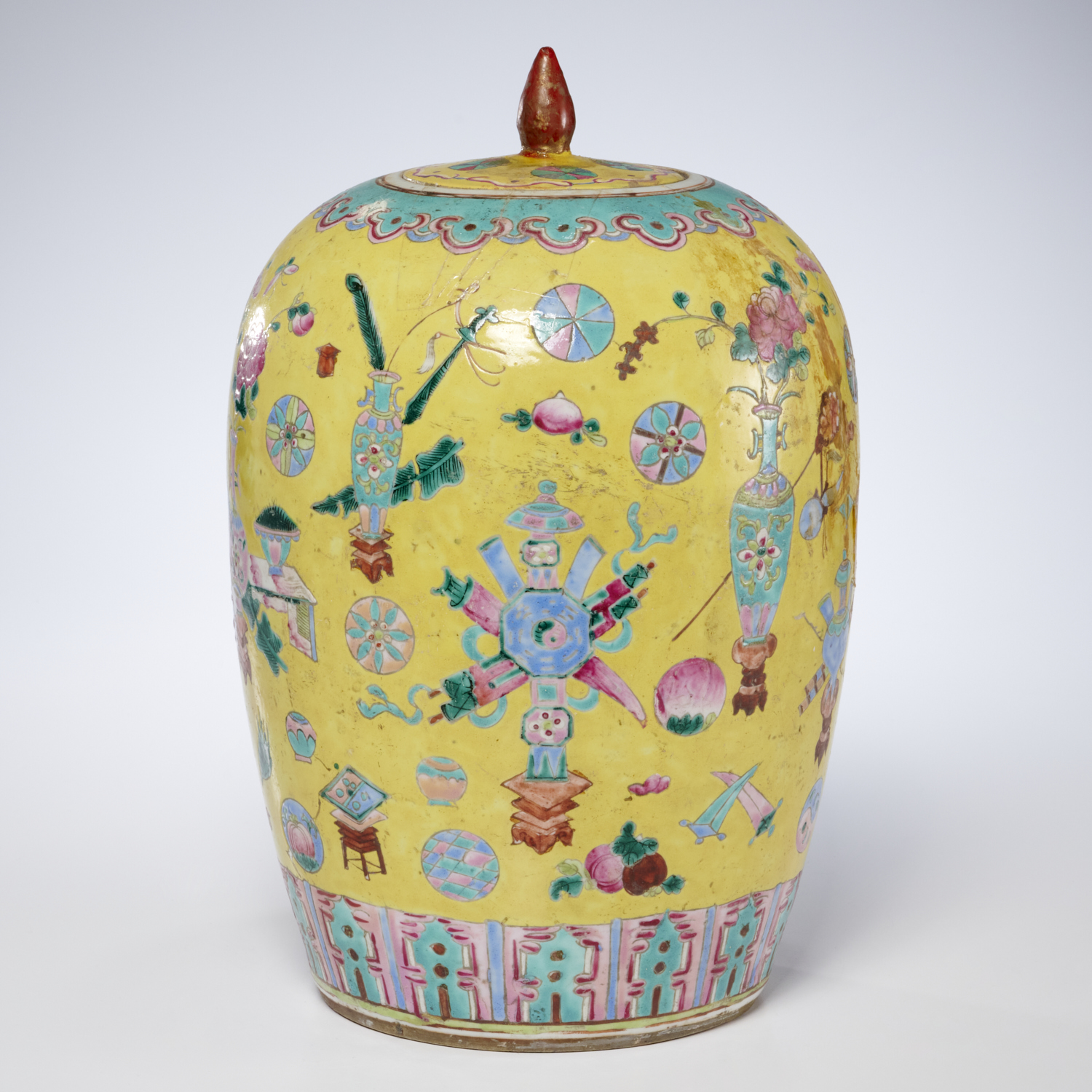 CHINESE FAMILLE JAUNE GINGER JAR AND
