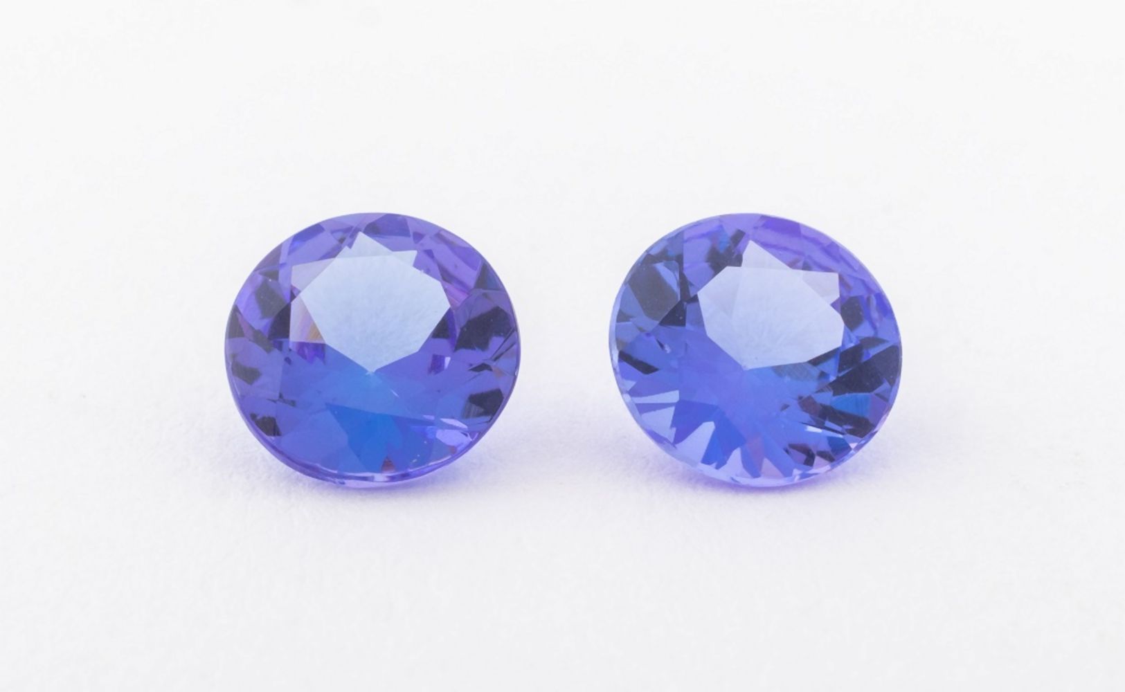 2 50 CTTW LOOSE ROUND CUT TANZANITE 2fbba1