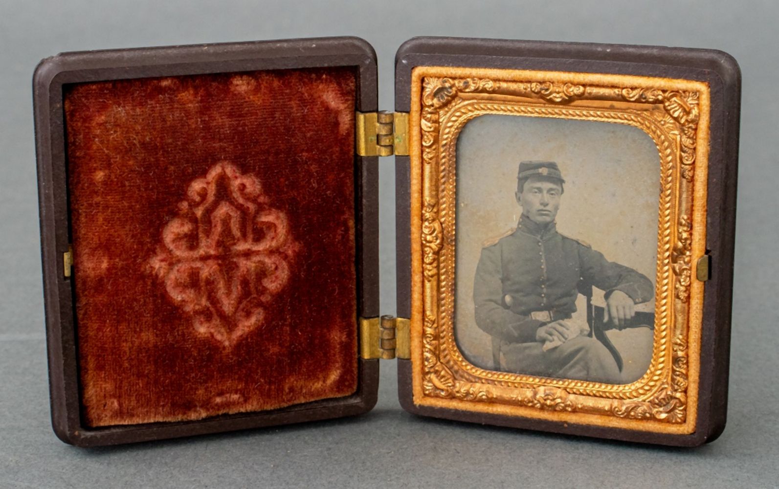 CIVIL WAR SOLDIER DAGUERREOTYPE 2fbbab