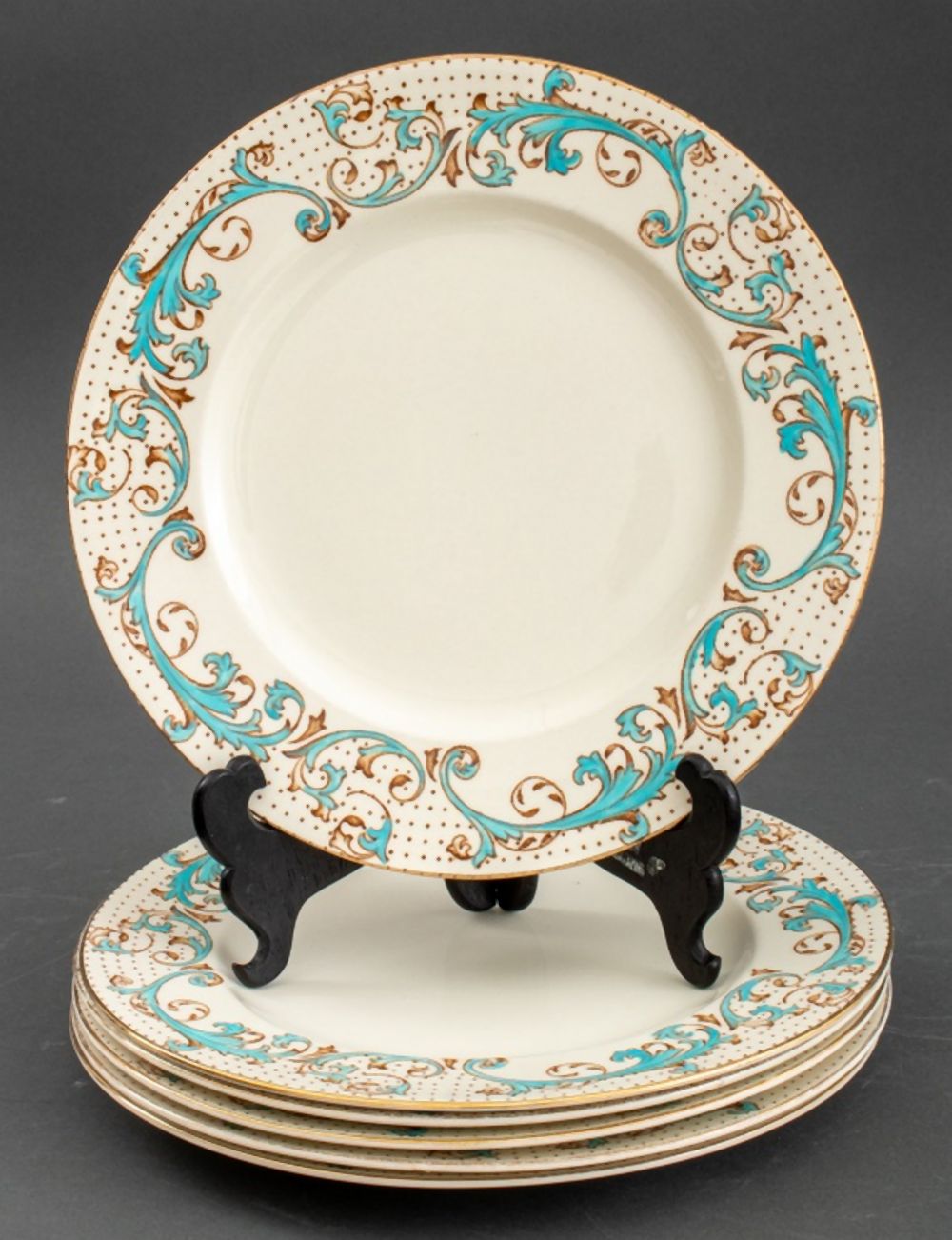 BRIERLY GLAZED CERAMIC LUNCHEON PLATES,