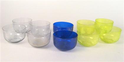 Ten low etched glass bowls    Comprising