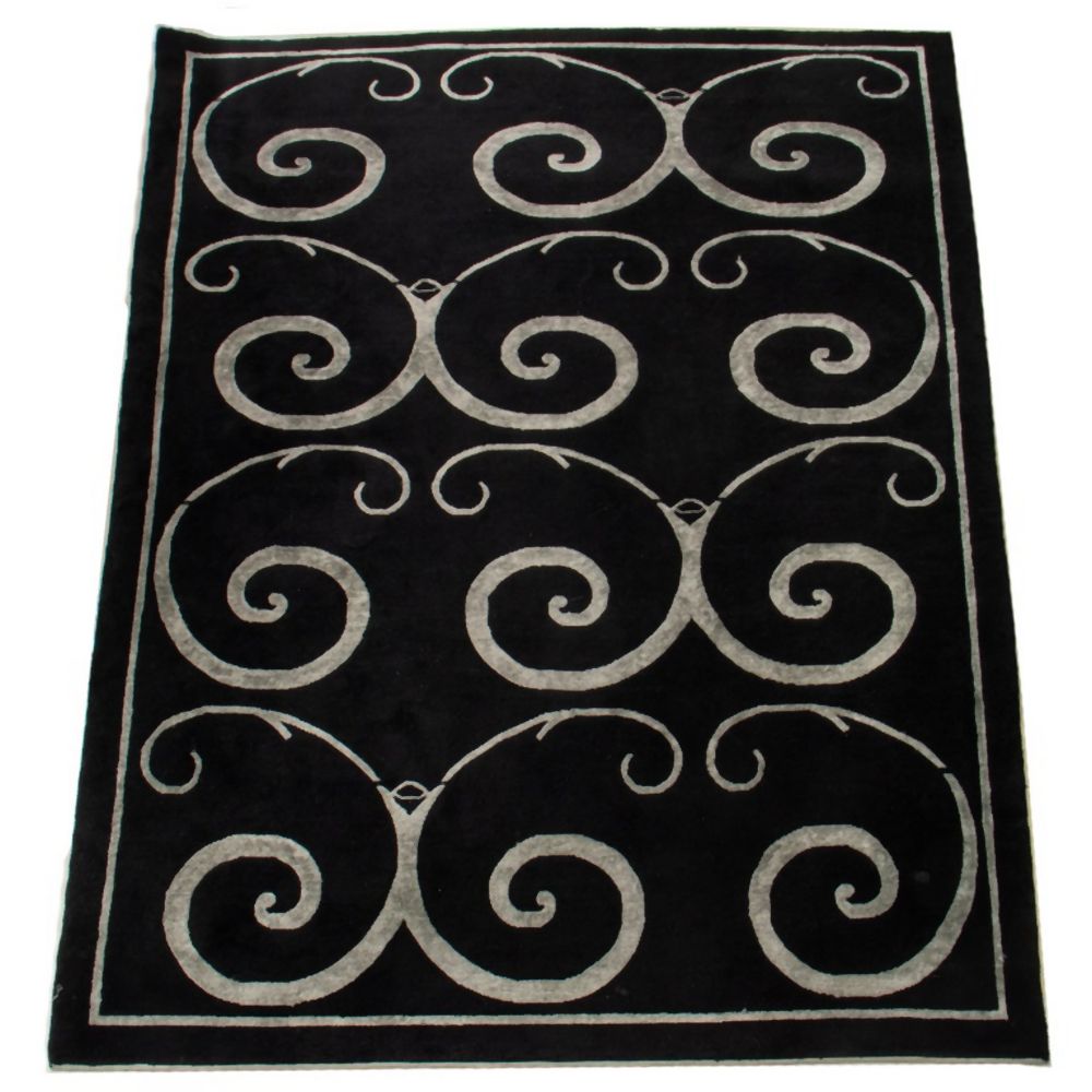 ABSTRACT BLACK & SILVER RUG, 5'