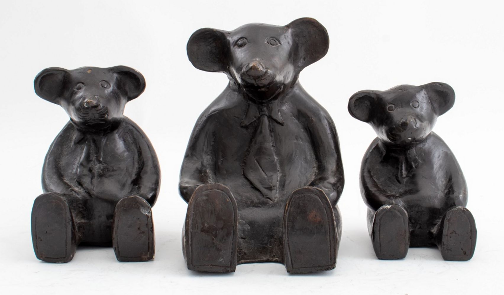 SEATED BEAR PATINATED METAL SCULPTURE  2fbc97