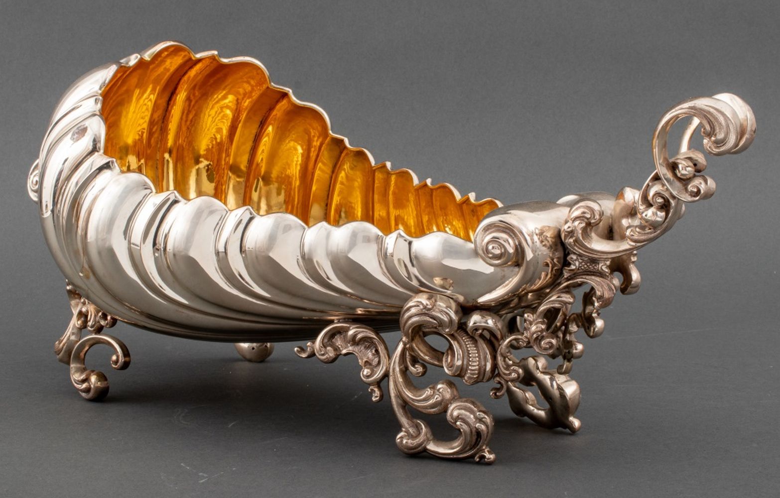 CARLO CAMUSSO SILVER SHELL-FORM