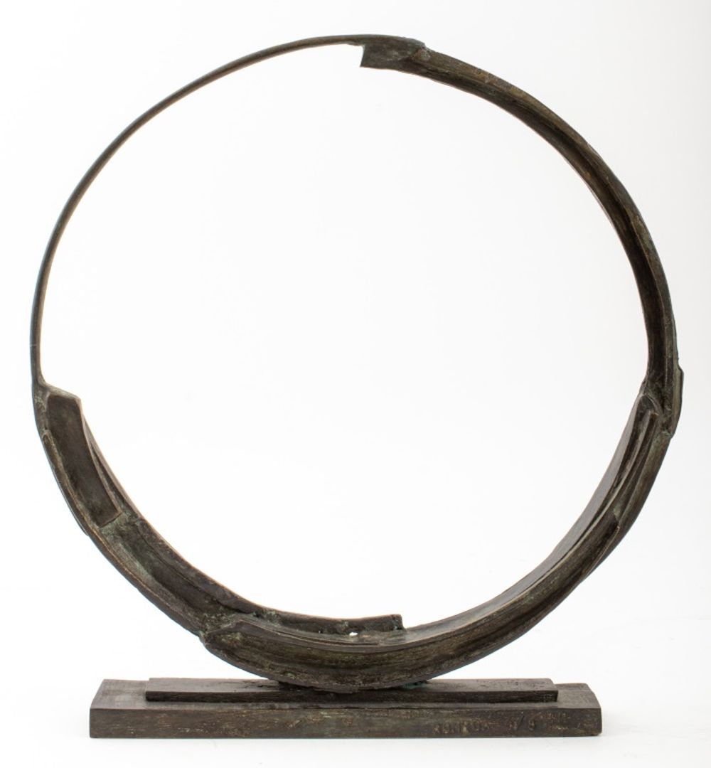 BRUNO ROMEDA BRONZE CIRCLE SCULPTURE  2fbd3e