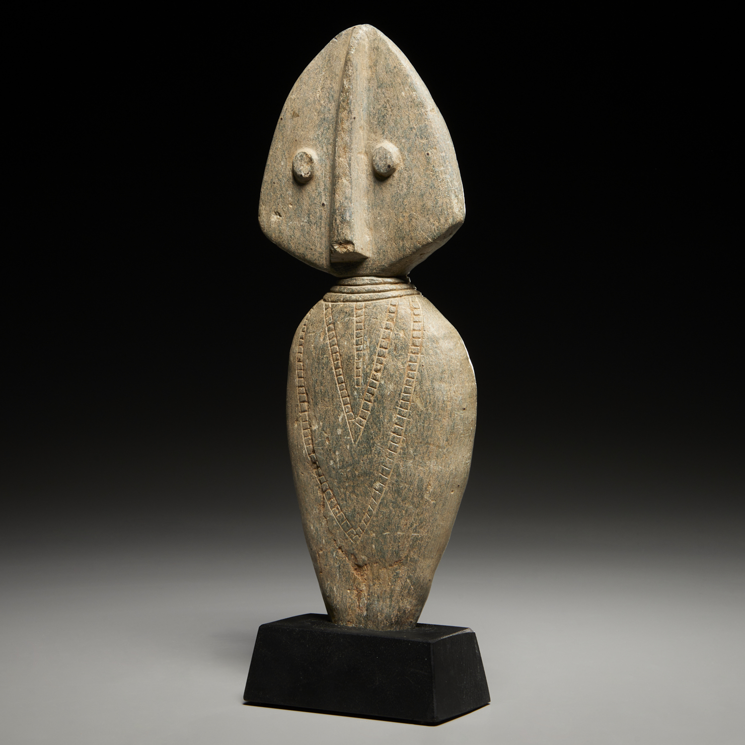 BURA PEOPLES STONE FIGURE 3rd 11th 2fbd70