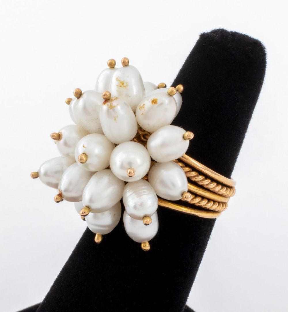 18K YELLOW GOLD PEARL CLUSTER RING