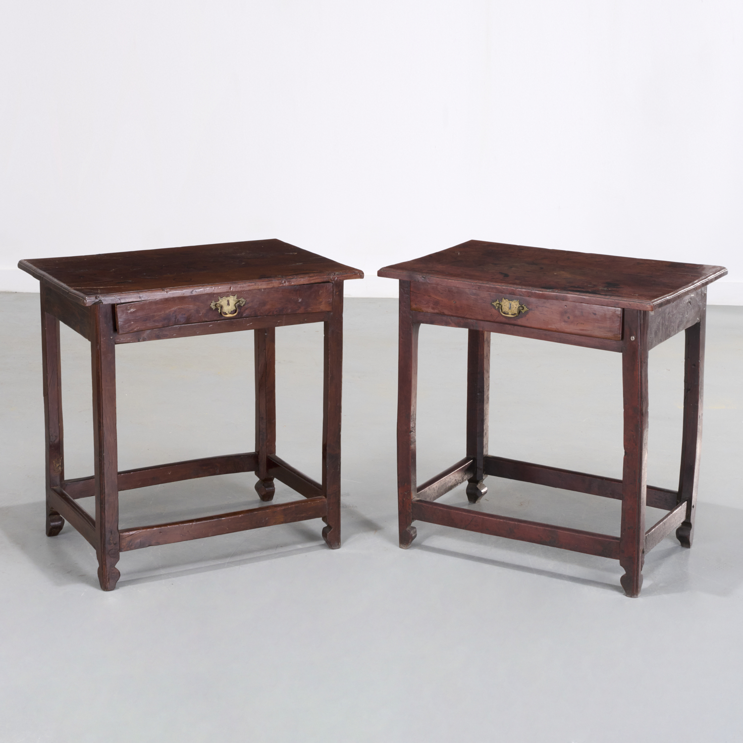 PAIR GEORGIAN TABLES SUPPLIED BY 2fbfd8