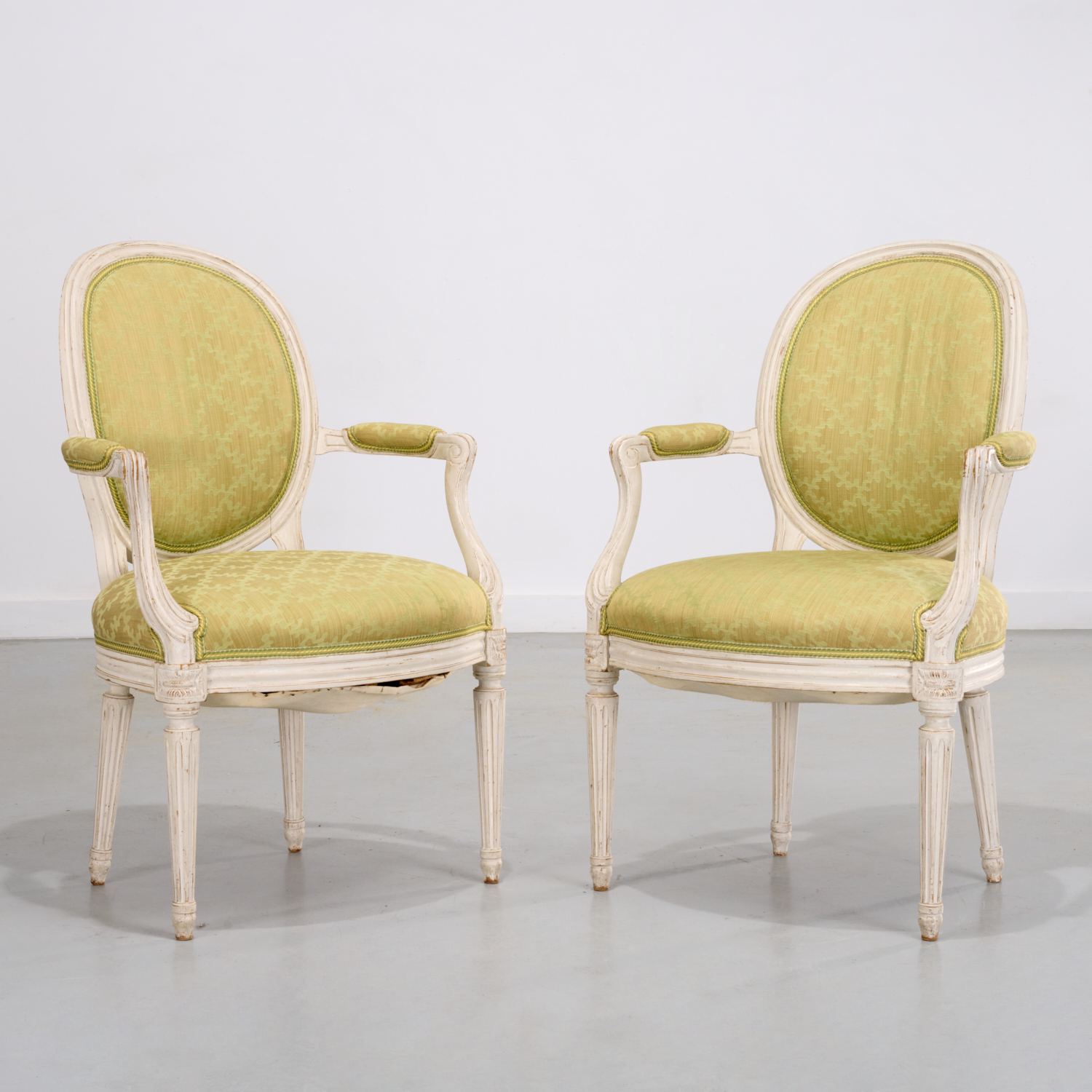 PAIR PAINTED FAUTEUILS SUPPLIED 2fbfe7