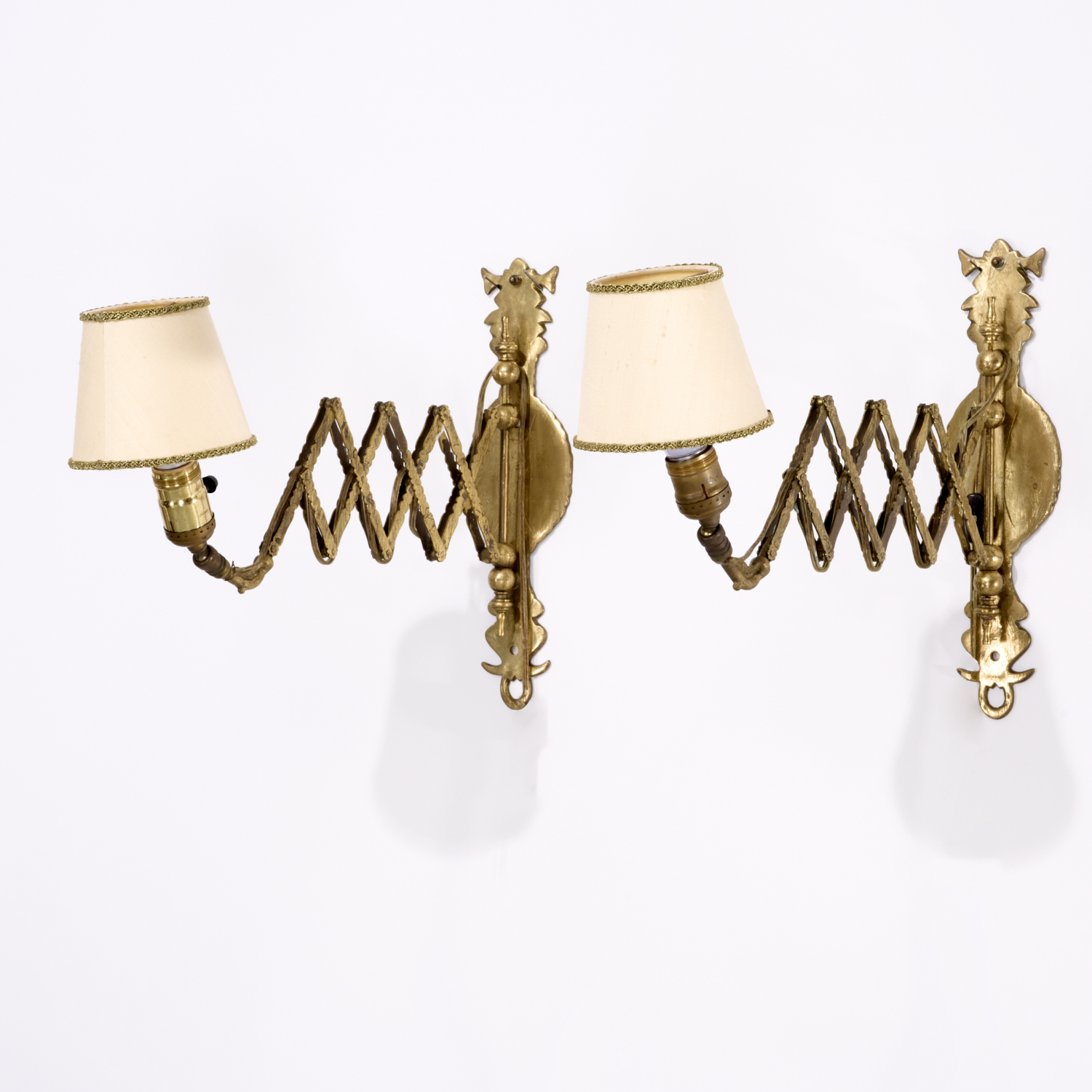 PAIR BRASS SCISSOR SCONCES MARIO 2fbffa