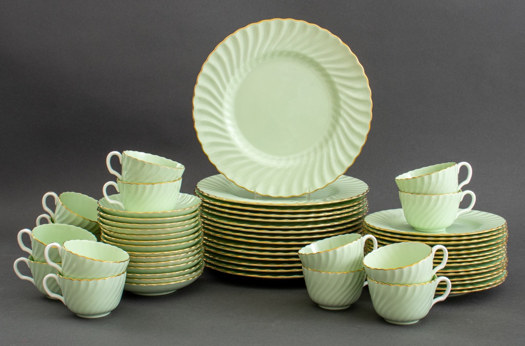 MINTON SHELL GREEN & GOLD PORCELAIN