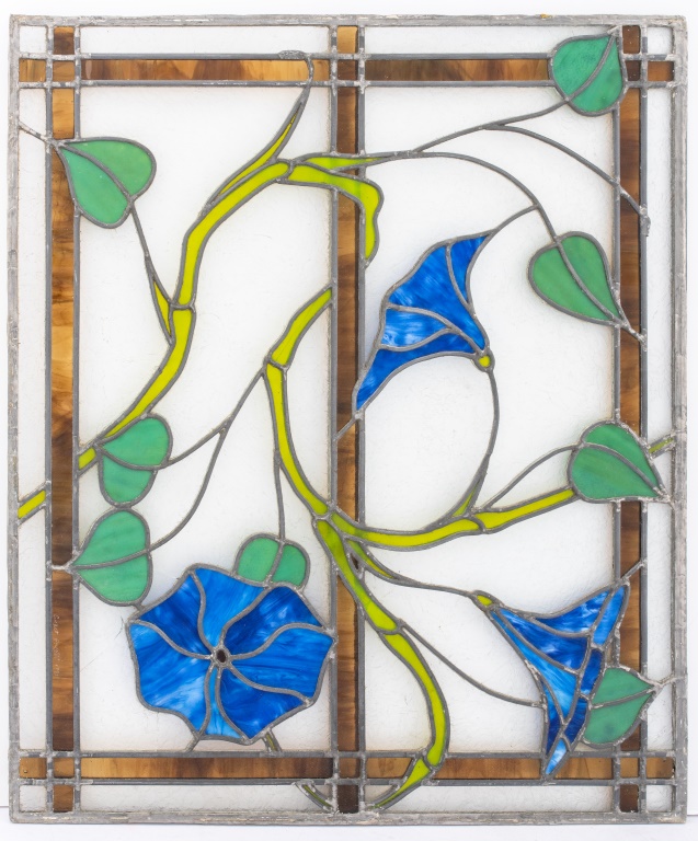STAINED GLASS PANEL WITH FLORAL 2fc0d2