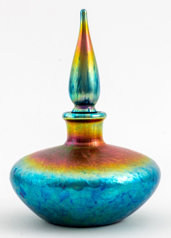 LUNDBERG STUDIOS IRIDESCENT GLASS