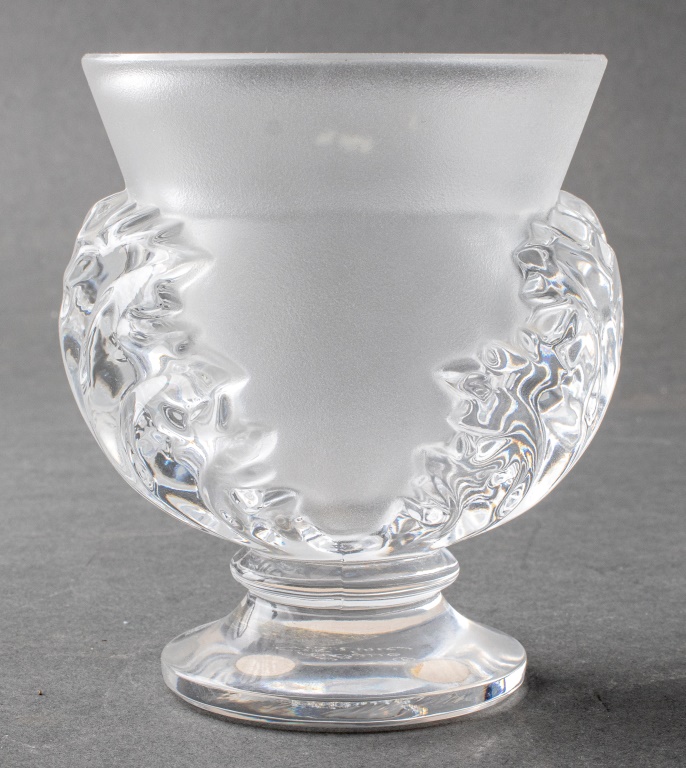 LALIQUE "SAINT CLOUD" FROSTED CRYSTAL