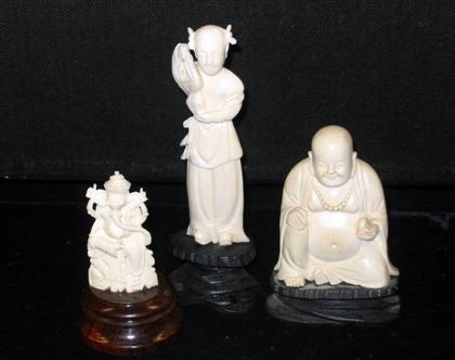 Three Ivory Miniatures Chinese  4c6a1