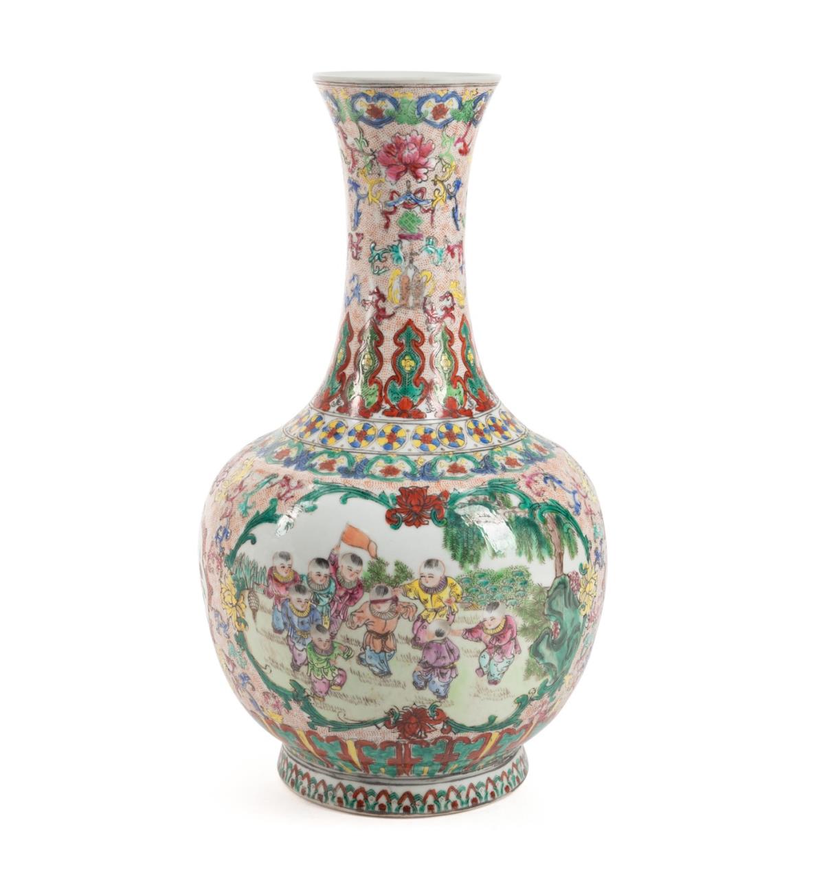 CHINESE WUCAI 100 BOYS BOTTLE VASE  2f9b85