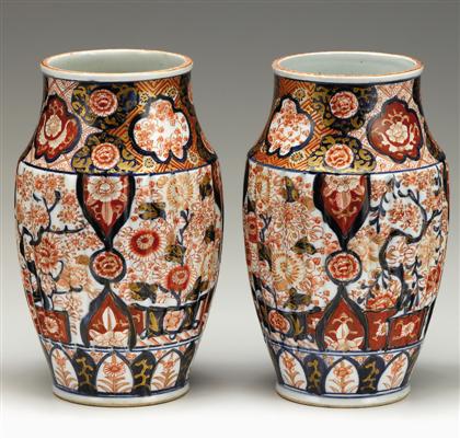 Pair of Japanese Imari vases  4c2c7