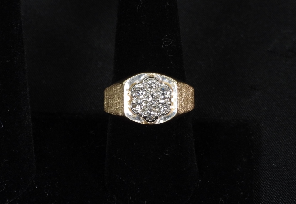 ESTATE MEN'S 14K GOLD & DIAMOND